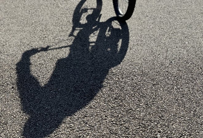 高齢者の自転車事故を防ぐには日常の様子を把握することが重要