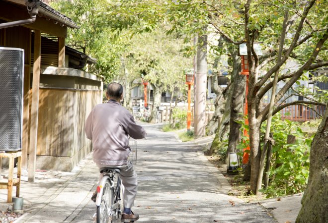 高齢の父が安全に自転車に乗れているか確認したい｜50代女性からの探偵相談