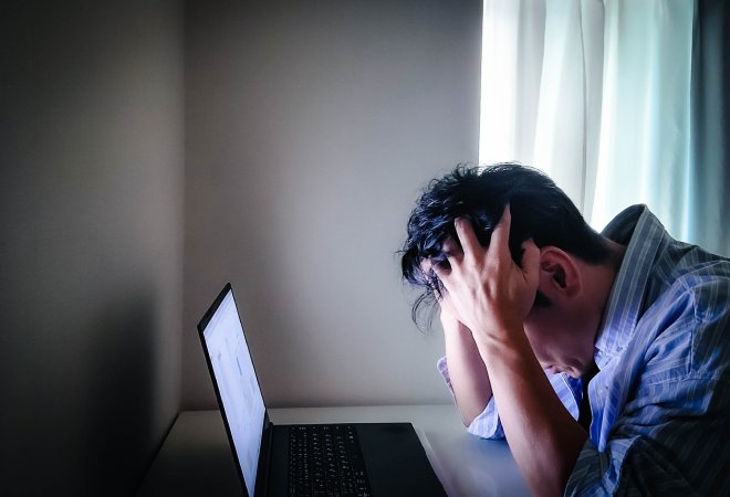 SNSの投資アドバイザーは詐欺師？｜50代男性からの探偵相談。