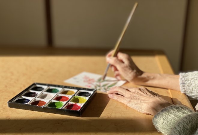 高齢の母が褒め上げ商法に騙されてるかも。