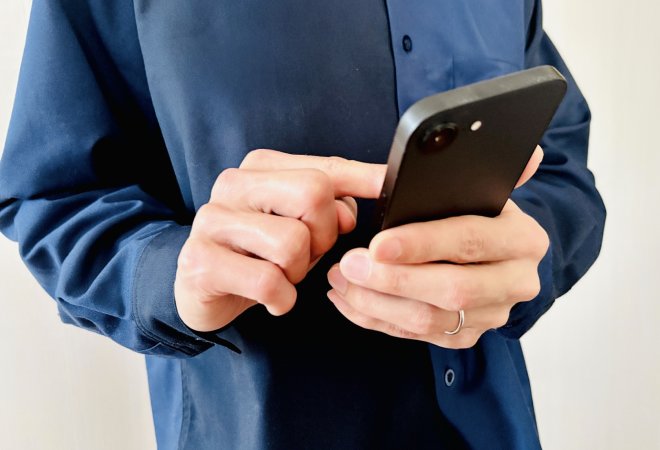 旦那のスマホにTinderを発見。